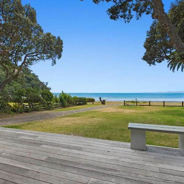 Kohi Point - Ohope Beachfront Holiday Home, hotel v destinaci Ohope Beach