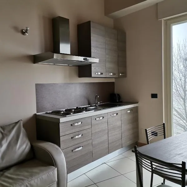 Villa Cocuzza – hotel w mieście Piozzo