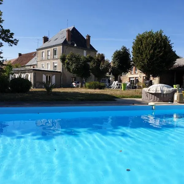 Domaine de la Caure, hotel v destinaci Bussière-Dunoise