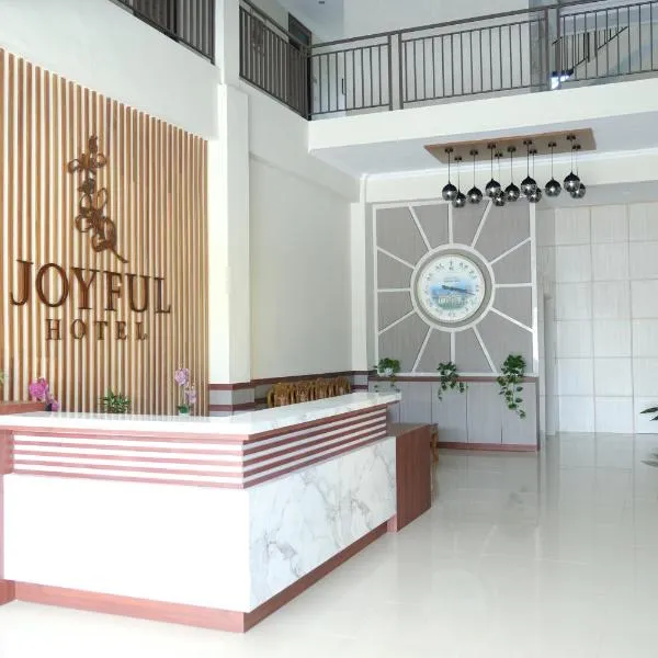 Joyful Hotel, hotel v destinaci Tanjung Pandan