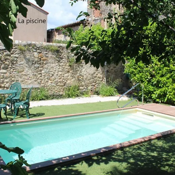 Maison Prades Chambre d'Hôtes, hotel in Rigarda