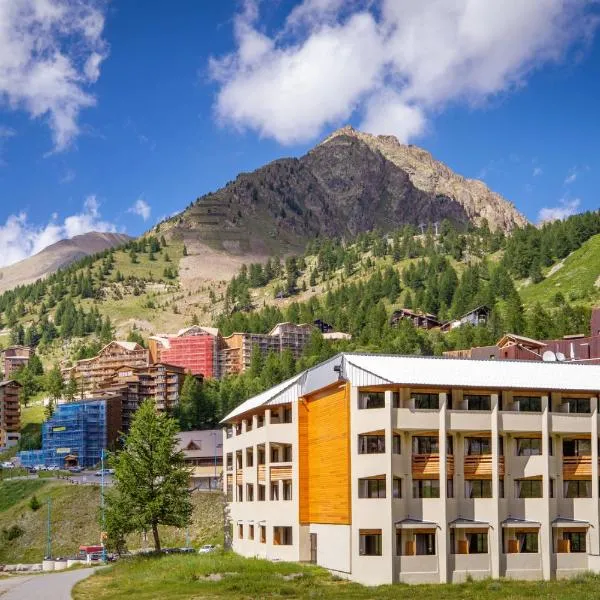 SOWELL RESIDENCES New Chastillon, hotel a Isola 2000