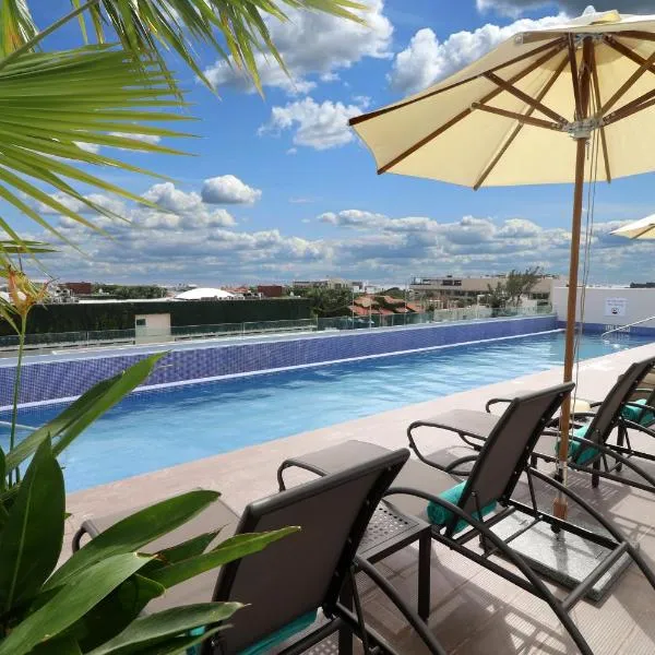 Holiday Inn Express & Suites - Playa del Carmen by IHG、プラヤ・デル・カルメンのホテル