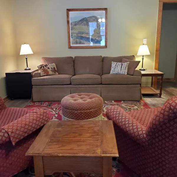 The Cabins at Healing Springs, hotel v destinaci Crumpler