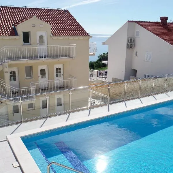 Villa Samba, hotel v Mlini