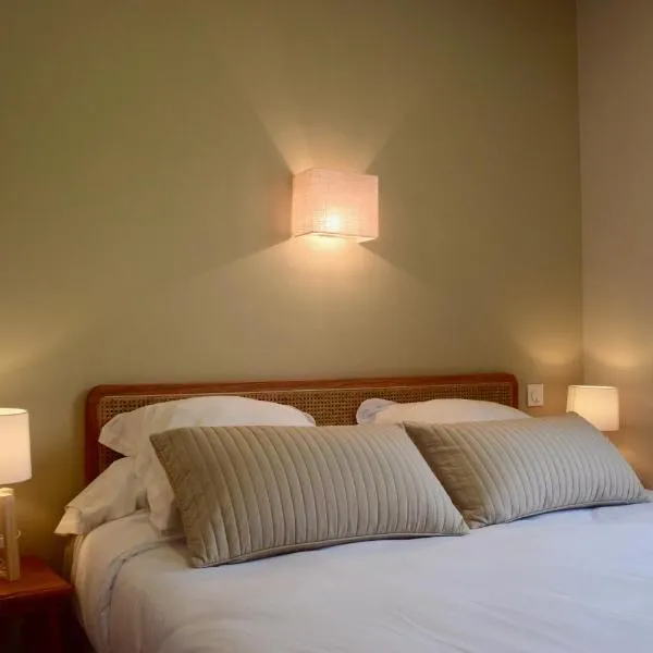 Hôtel et appartements les platanes, hotel v destinácii Thueyts