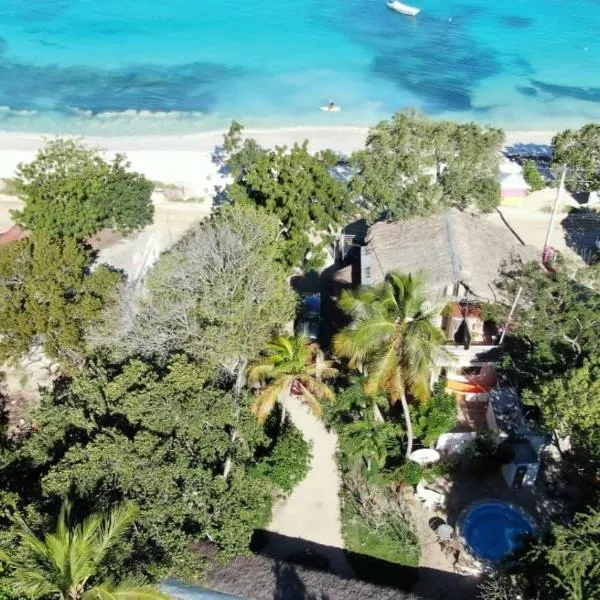 Tropic ecolodge, hotel v mestu Punta Rucia