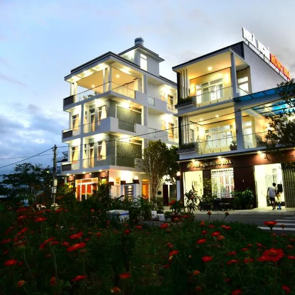 Nhà nghỉ Hùng Hoa, hotel v destinaci Phan Thiết