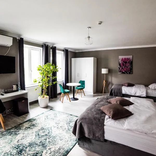 COMPLEX LIVING, hotel v destinaci Temešvár
