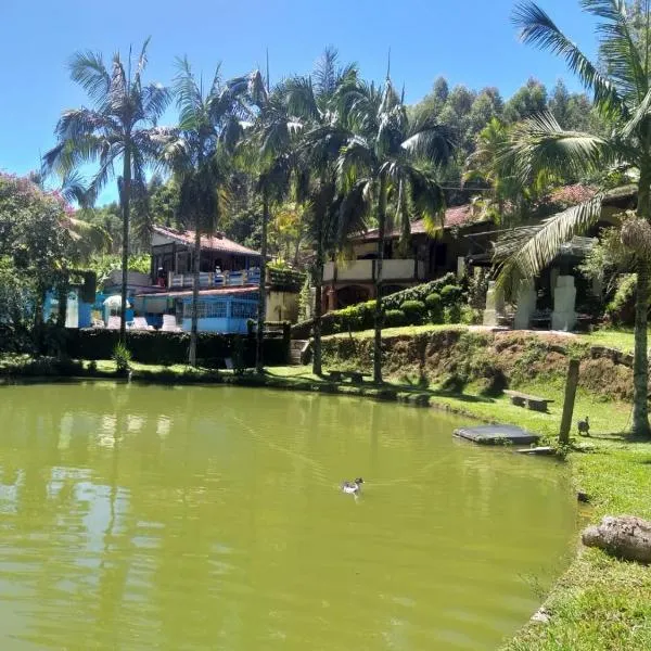 Chácara ladeira de Pedra, hotel en Salesópolis