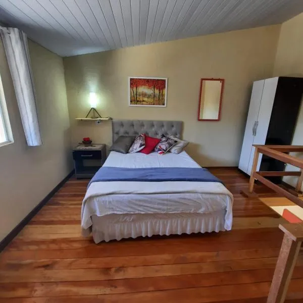 Loft charmoso no centro de Pinhais, hotel v destinaci Pinhais