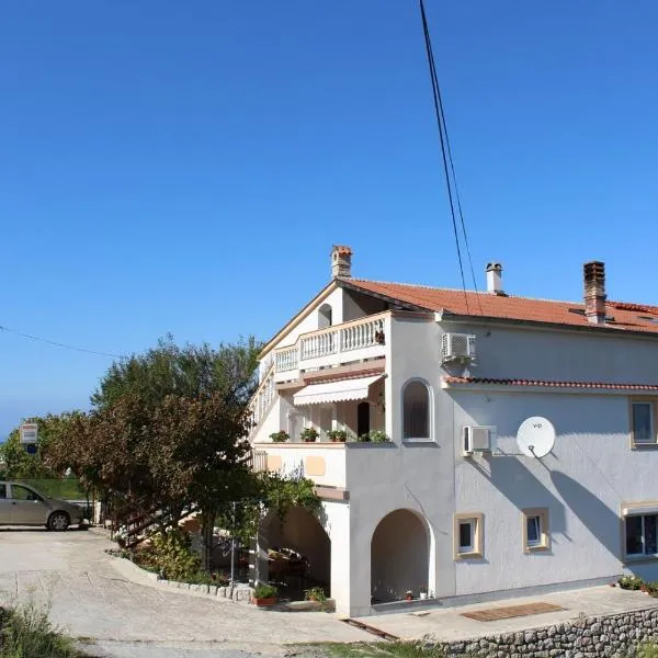 Apartments Josip 2830, hotel v Rabu