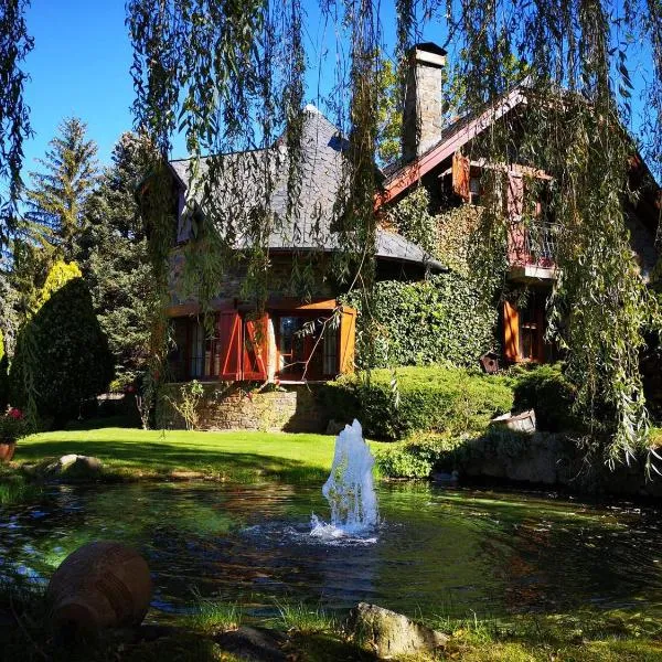 Chalet con gran jardín en Llivia, hotel in Llivia