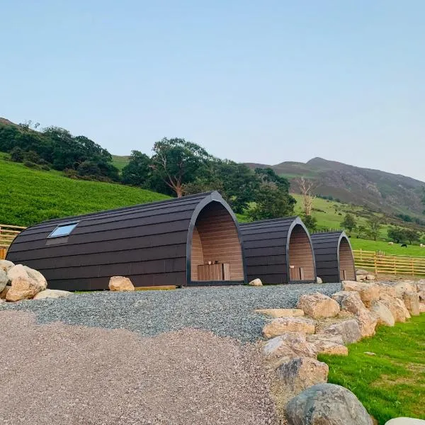 The Huts at Highside Farm, hotell i Uldale