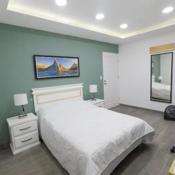 Casa moderna equipada como en pequeño hotel hab 4, hotel en Monterrey