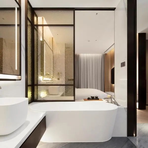 Shenzhen Ayearn Hotel, hótel í Shenzhen