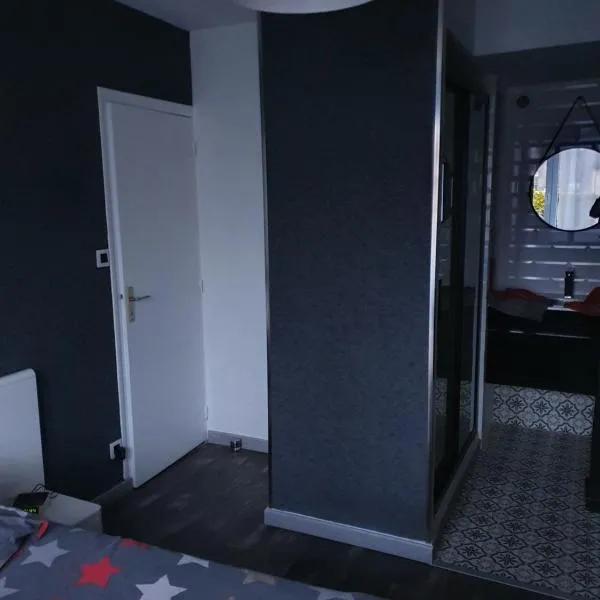 Chambre d hote avec sa SDB privative, hotel en Guipavas