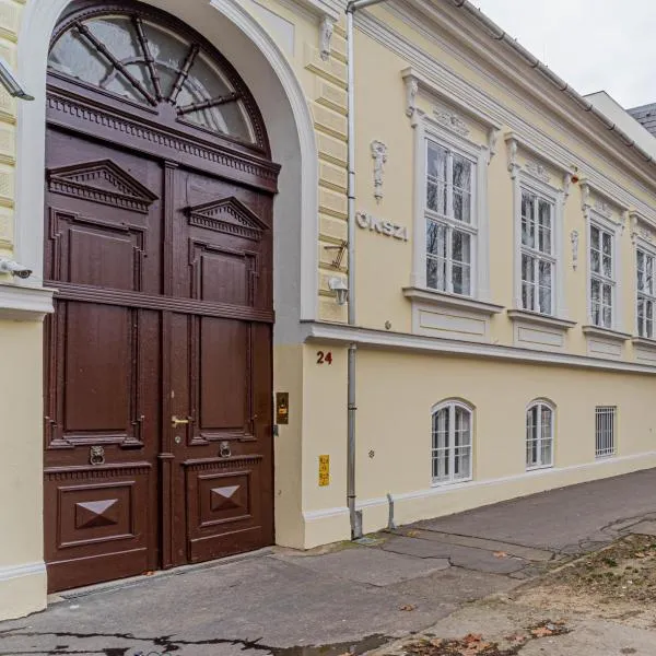 OKSZI Vendégház, hotel v destinaci Szeged