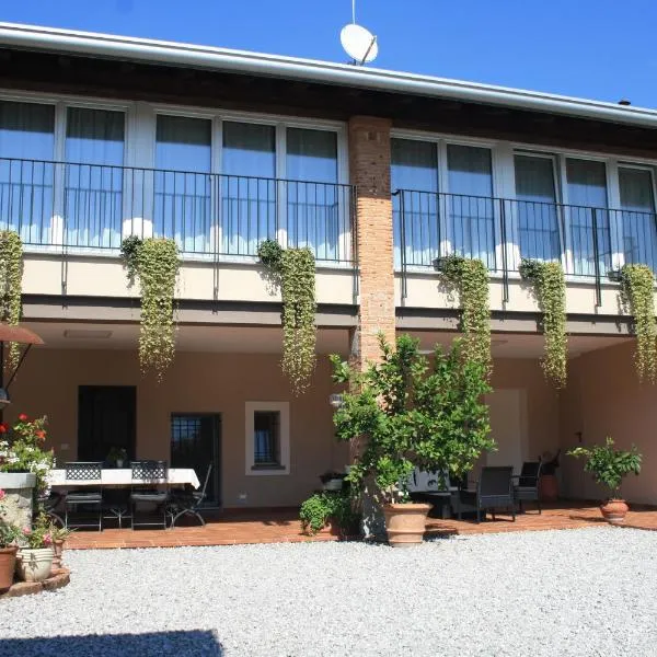 Cascina San Martino, hotel v destinaci Passirano