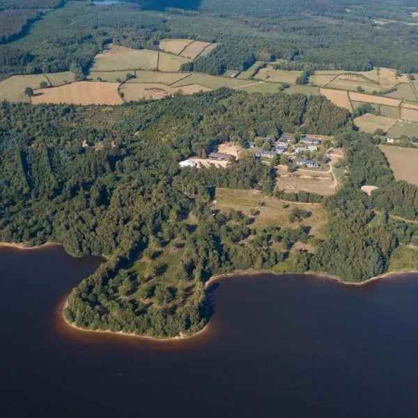 Domaine Du Bois du Loup, hotel v destinácii Saint-Agnan