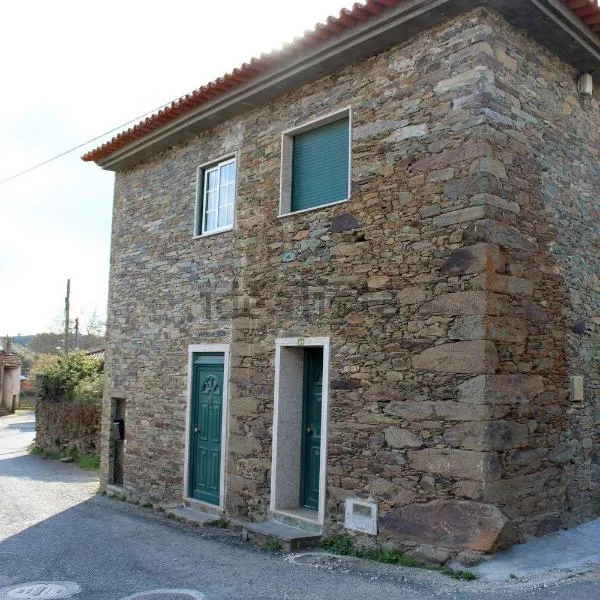 Casinha de Nogueirinha, hotel in Macedo de Cavaleiros