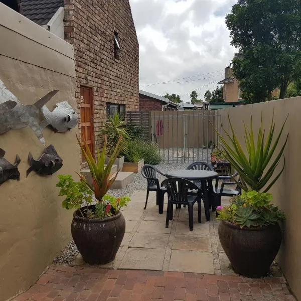 Loeriehuis, hotel en George