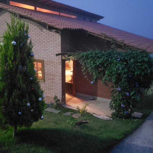 Casa ao lado da cervejaria 3 Santas no Caravaggio