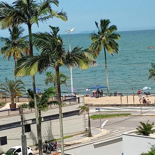 Apart. Martim de Sa - Pe na Areia