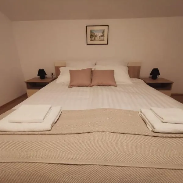 Baka Ljuba – hotel w mieście Grabarje