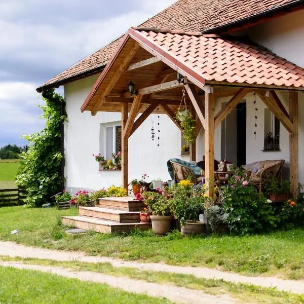 Zakątek Szczęścia Eko Agroturystyka, hotel v destinaci Kiwity