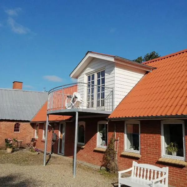 Stenhøj Bed and Breakfast, v. Jette og Marius, hotel v destinaci Erslev