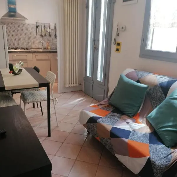 La Casina Giramondo di Ele, hotel v destinaci Viareggio
