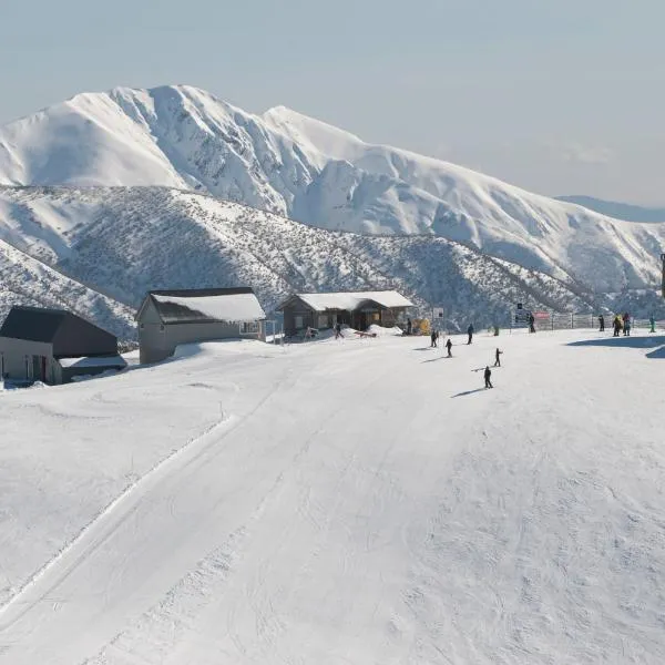 White Crystal Apartments, hotel v destinaci Mount Hotham
