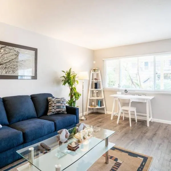 Luxury stay near Oakridge Mall for vacation/work, hotel v destinaci San Jose