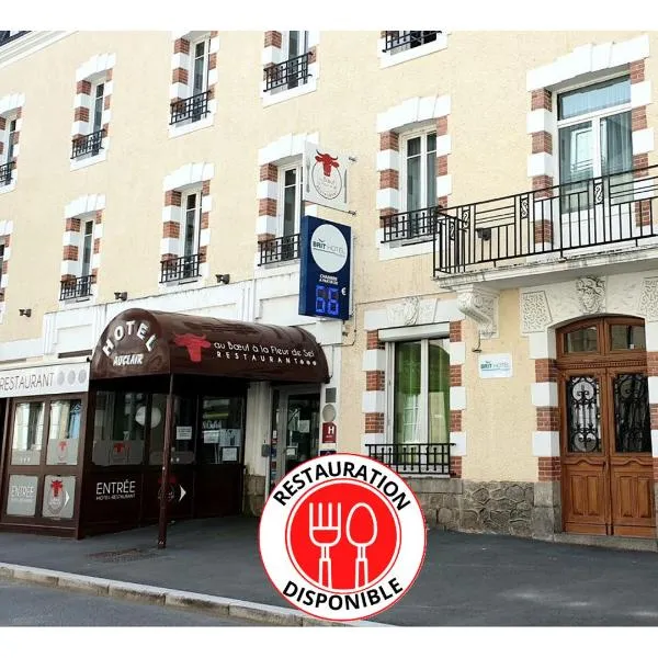 Brit Hotel Confort Auclair, hotel in Le Bourg-dʼHem