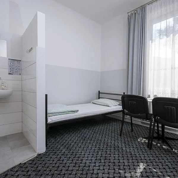 Noclegi PODZAMCZE PTTK, hotel v destinaci Přemyšl