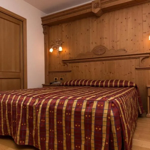 Hotel Alpi - Asiago, viešbutis mieste Asjagas