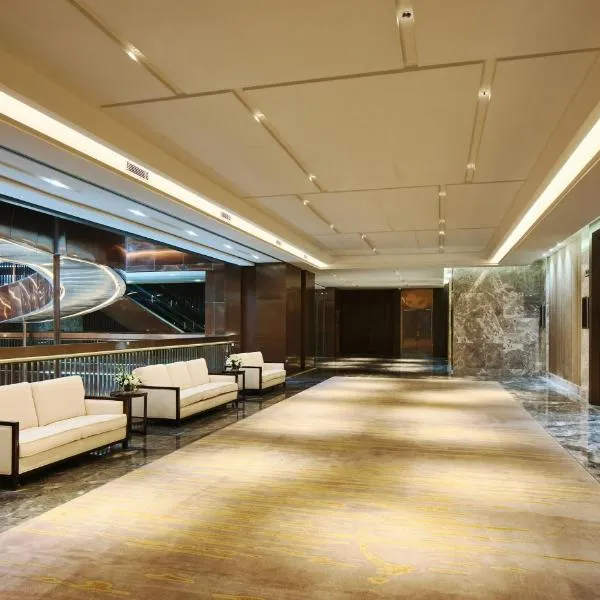 Crowne Plaza Nanning City Center by IHG, hotel in Nanning
