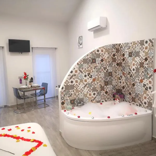 ERES EMÉRITA "Apartamentos & Suites", hotel in Merida