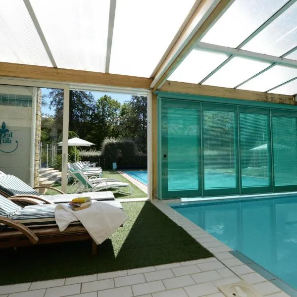 Le Manoir du Lys, The Originals Relais, hotel v destinaci Bagnoles-de-l'Orne