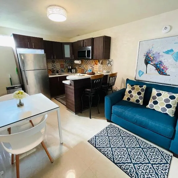 Charming Retreat with Patio Access and FREE Laundry, hotell sihtkohas Ponce