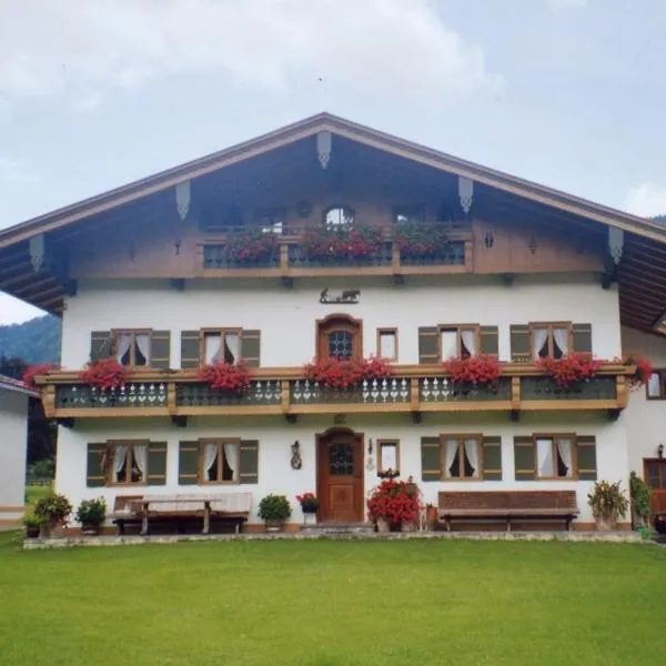 Ferienwohnung Schmid-Hof, Hotel in Oberwössen