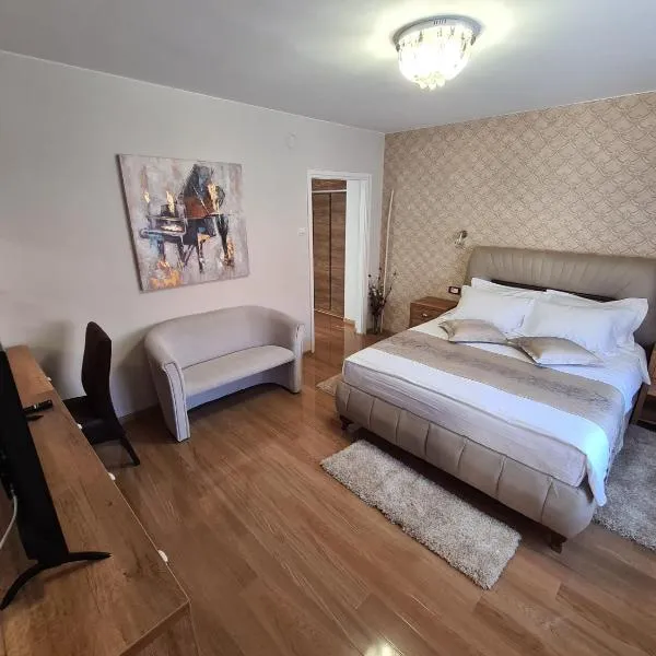 Apartmani Rajin, готель у місті Вршац