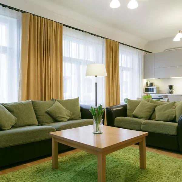 Saaresalu City Center Apartment, hotel in Pärnu