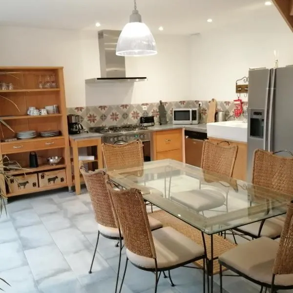 L'Abaca 27, hotel in Sainte-Geneviève-lès-Gasny