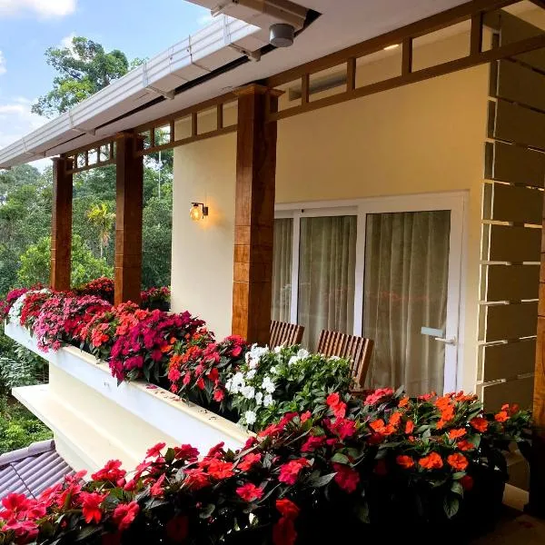Flower Valley Plantation Homestay – hotel w mieście Anniyartholu