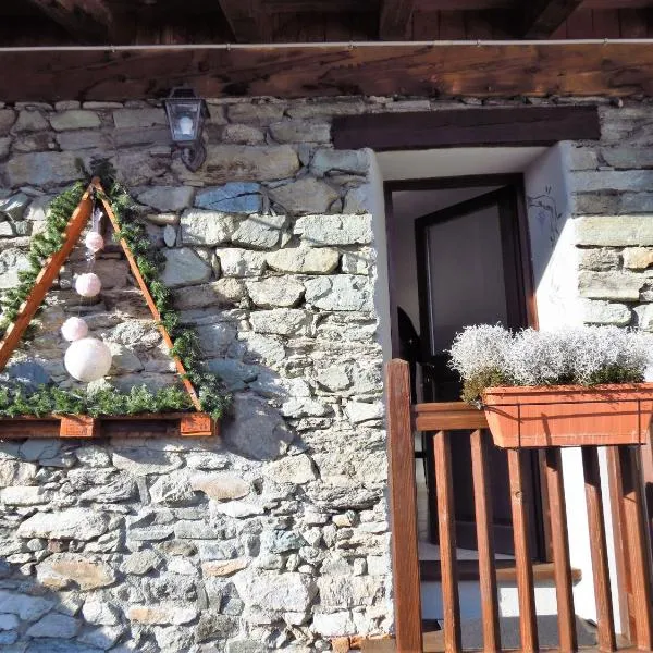 Lo Gnomo sotto al Glicine, hotel v destinaci Châtillon