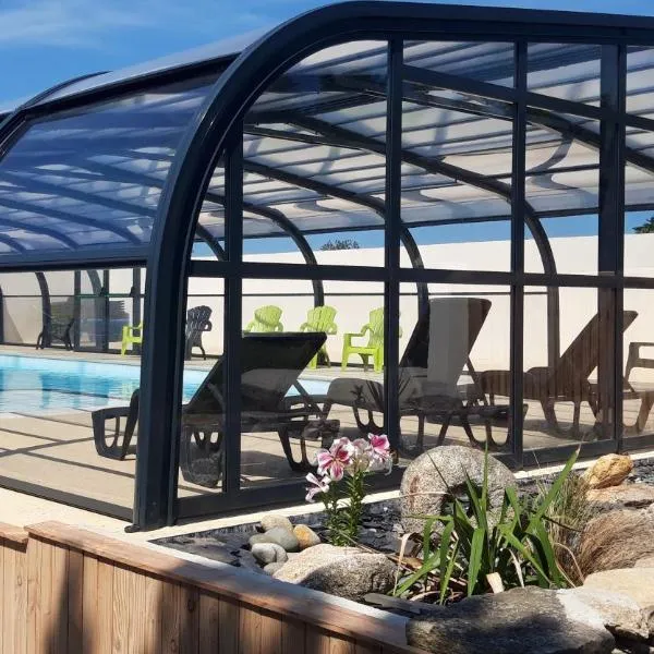 Camping les vergers de Squividan ***, hotel v destinaci Tréffiagat