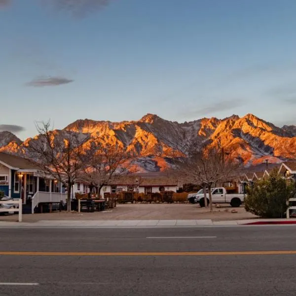 Mt Williamson Motel and Basecamp, hotell sihtkohas Lone Pine