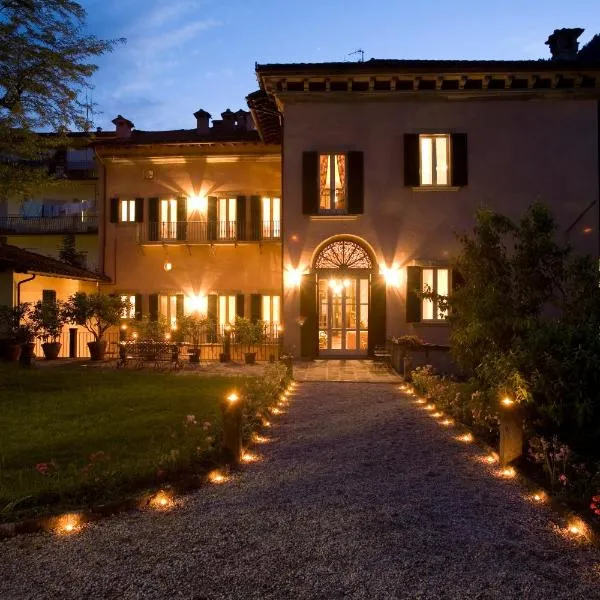 Palazzo Torriani, hotel en Palazzuolo sul Senio